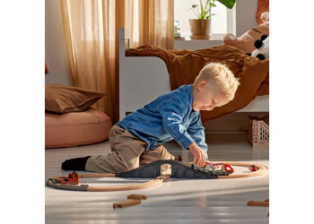 BRIO - Starter Travel Train Set 22 Pieces - Image 7