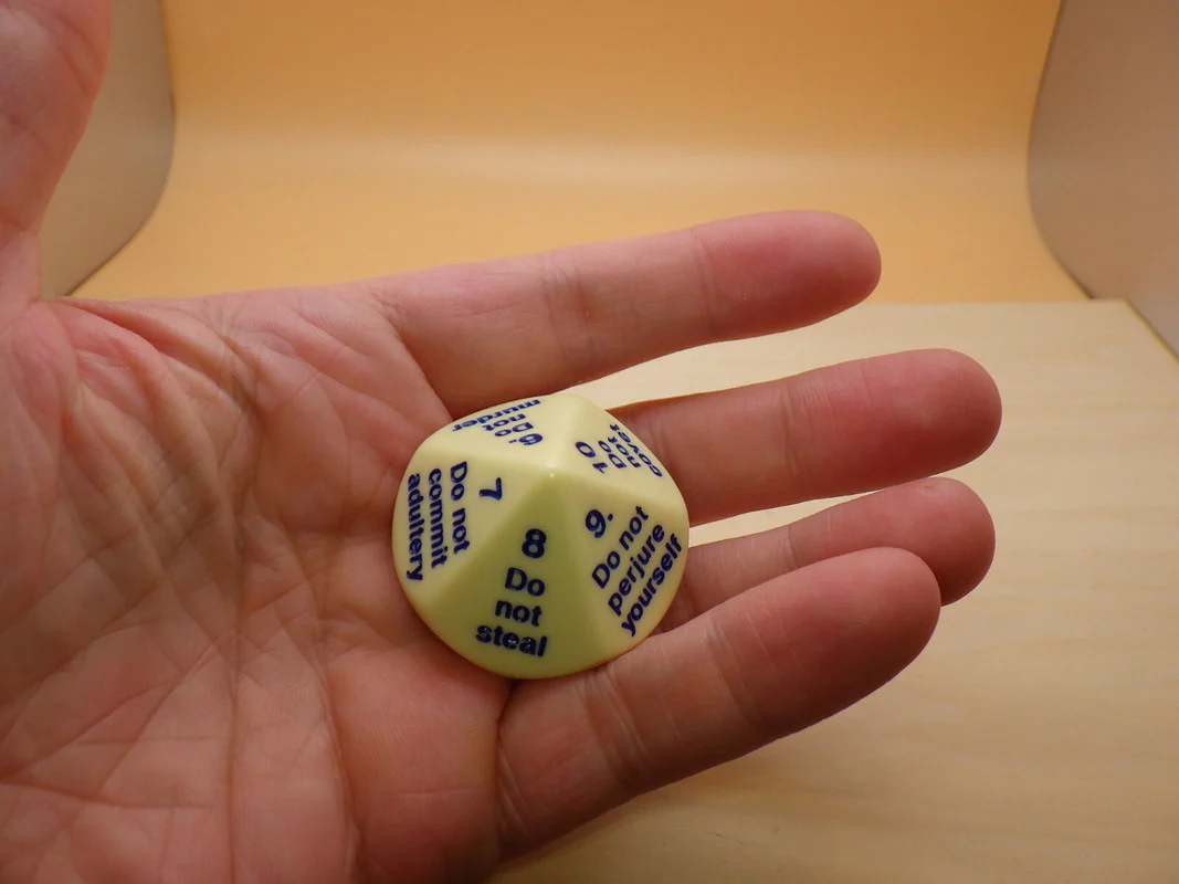 Chessex - 10 Commandments 29mm d10 Dice - Image 2