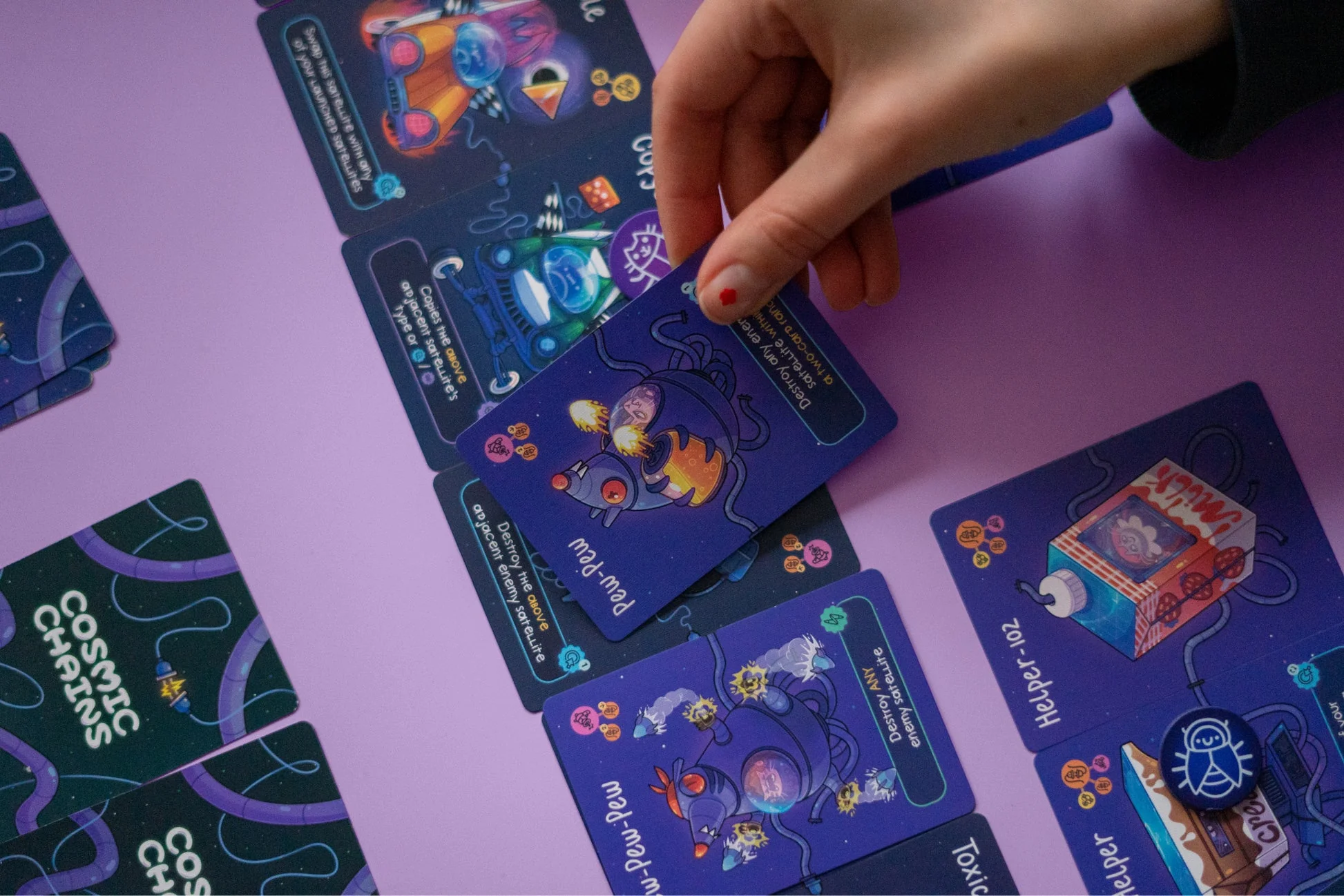 Cosmic Chains: Deluxe Edition - Image 3