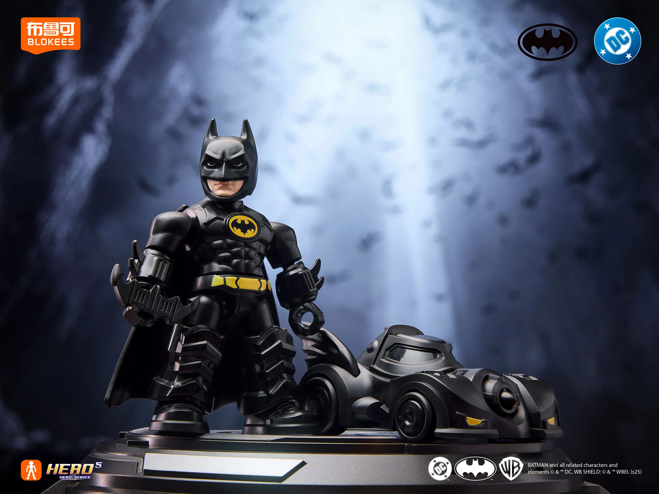 DC Defender Version 01 Legendary Batman Assemble Figure Blind Box Dispaly - 12 in 1 - Image 3