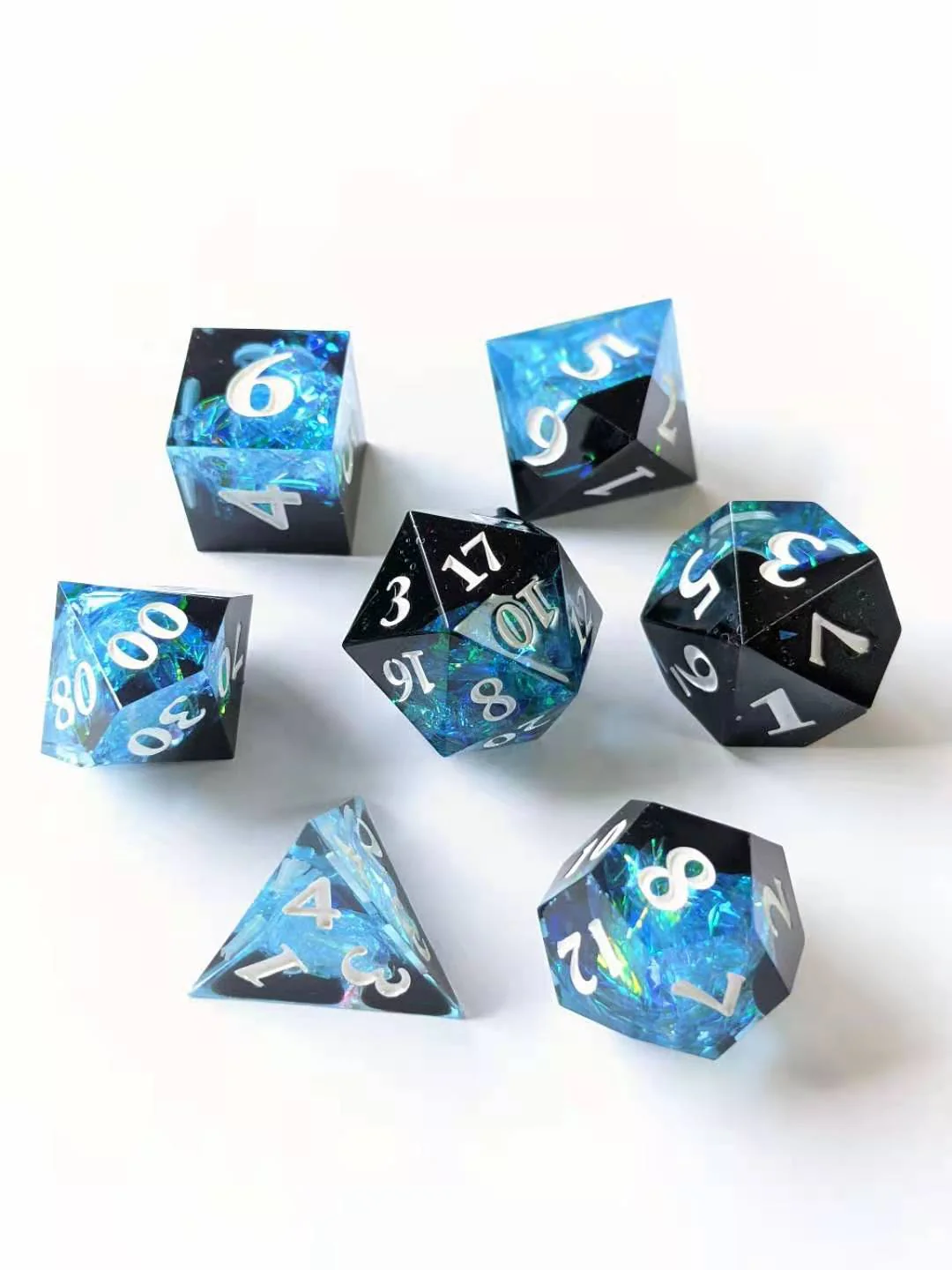 Dice Hoard Aurora (Resin) Set 16