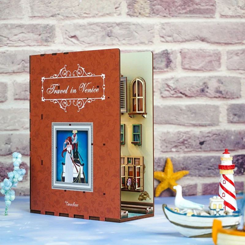 DIY Book Nook Travel in Venice - Image 4