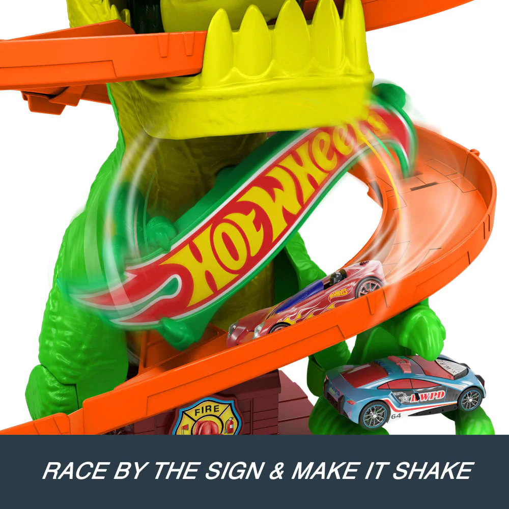 Hot Wheels City T-Rex Blaze Battle Playset & Die-Cast Car - Image 5