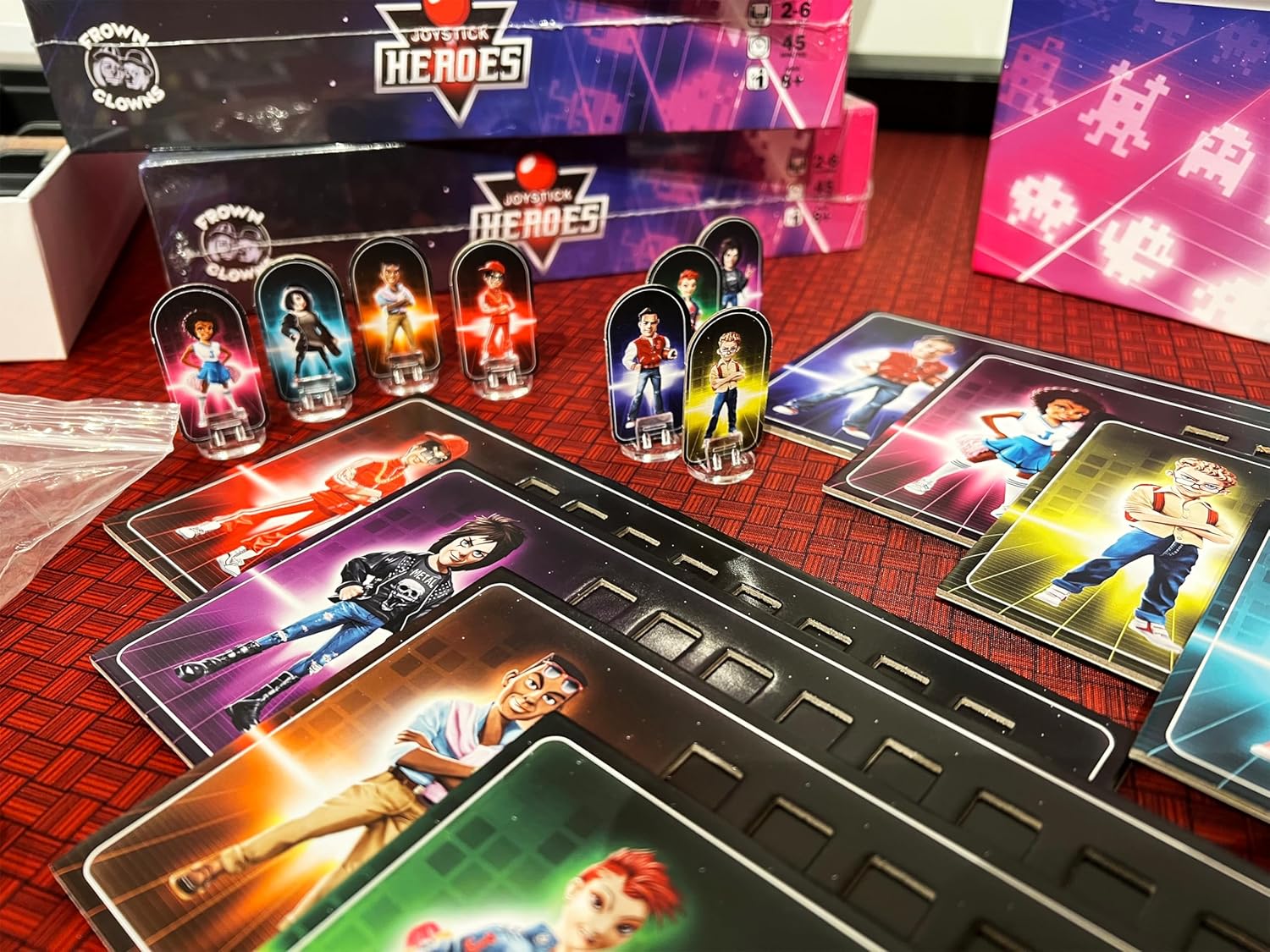 Joystick Heroes - 2-6 Players - Image 9
