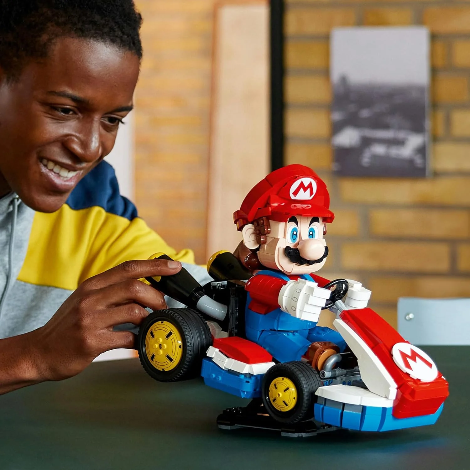 LEGO Mario Kart - Mario & Standard Kart - Image 7