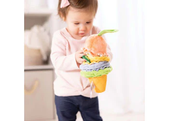 Melissa & Doug - Ice Cream Take-Along Pull Toy - Image 3