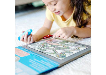 Melissa & Doug - On The Go - Water WOW! Around Town Deluxe - Image 4