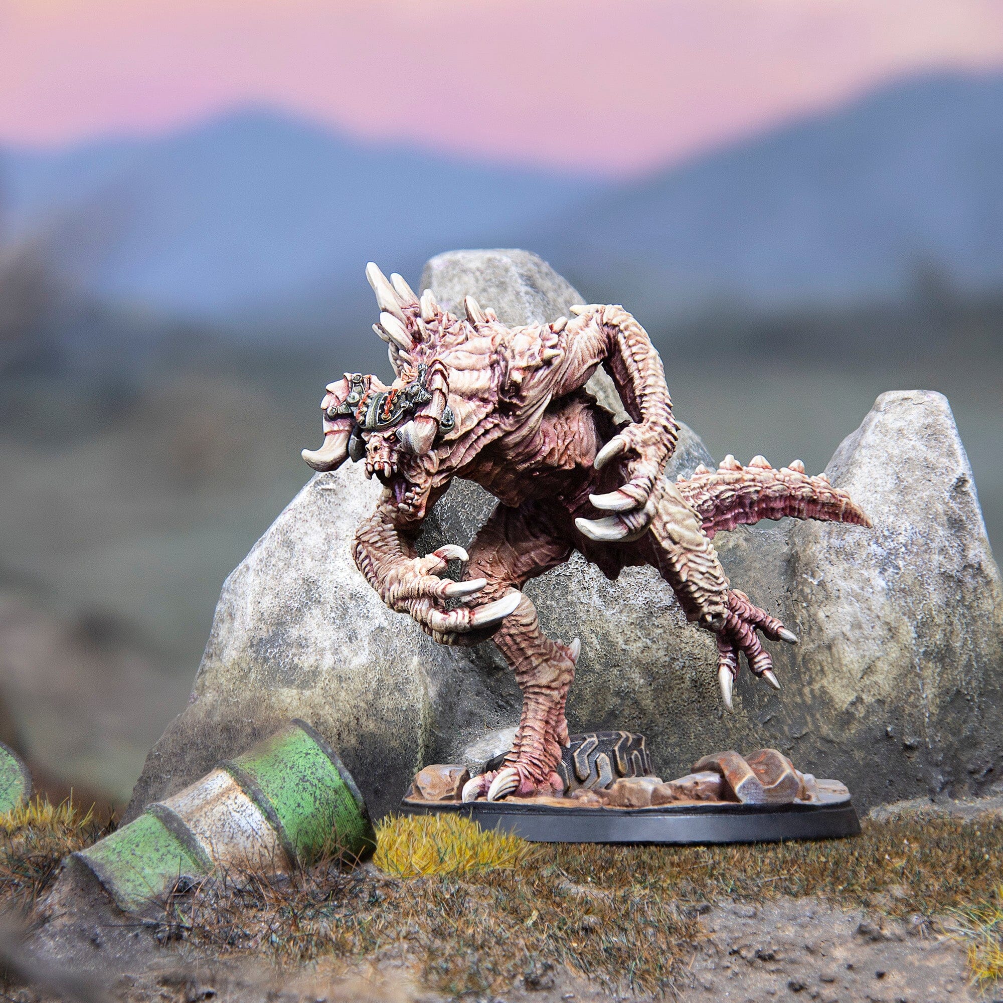 Modiphius Fallout Wasteland Warfare - Enclave: Domesticated Deathclaw (MUH0190808) - Image 3