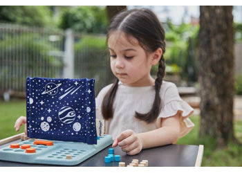PlanToys - Guess My Planet - Image 3