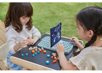 PlanToys - Guess My Planet - Image 4