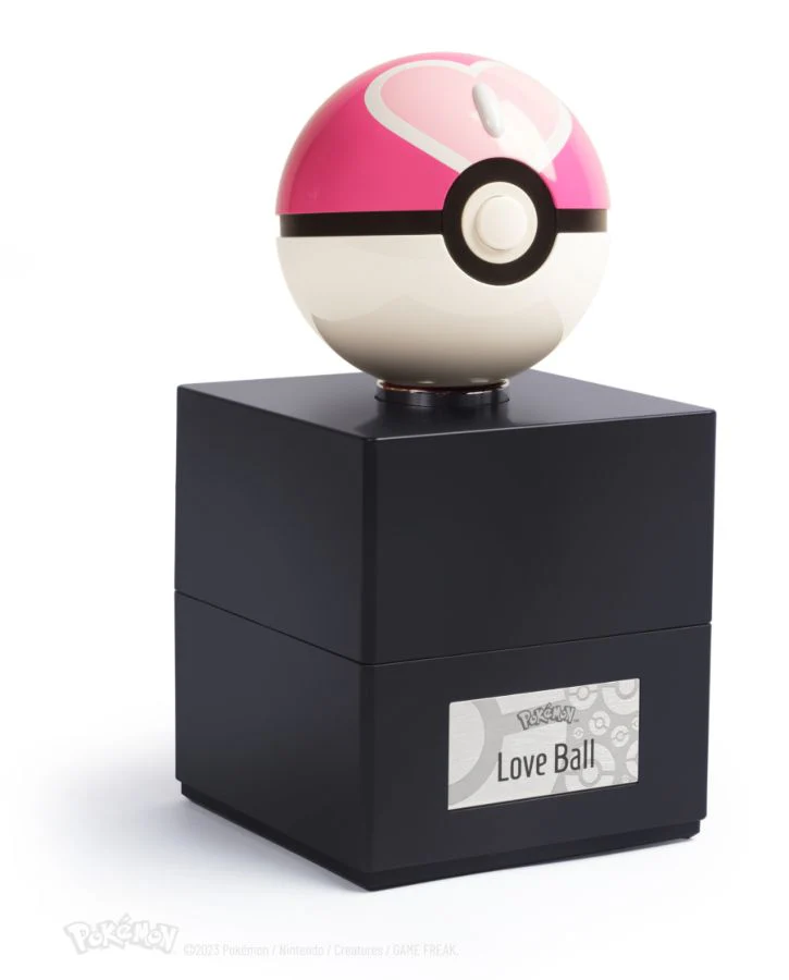Pokemon - Love Ball Prop Replica - Image 4