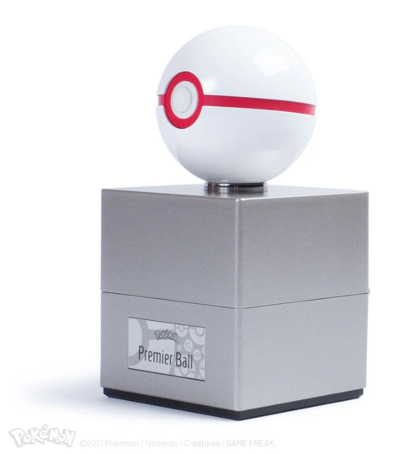 Pokemon- Premier Ball Prop Replica - Image 4