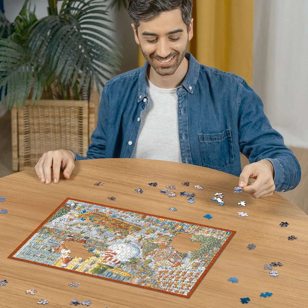 Ravensburger - Here Comes Christmas! Puzzle 500 Piece Jigsaw - Image 3