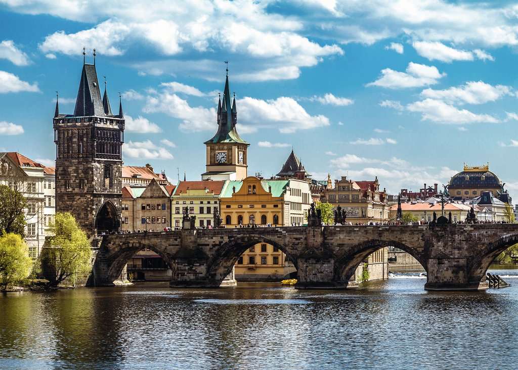 Ravensburger - Prague the Charles Bridge - 1000 Piece Jigsaw - Image 2