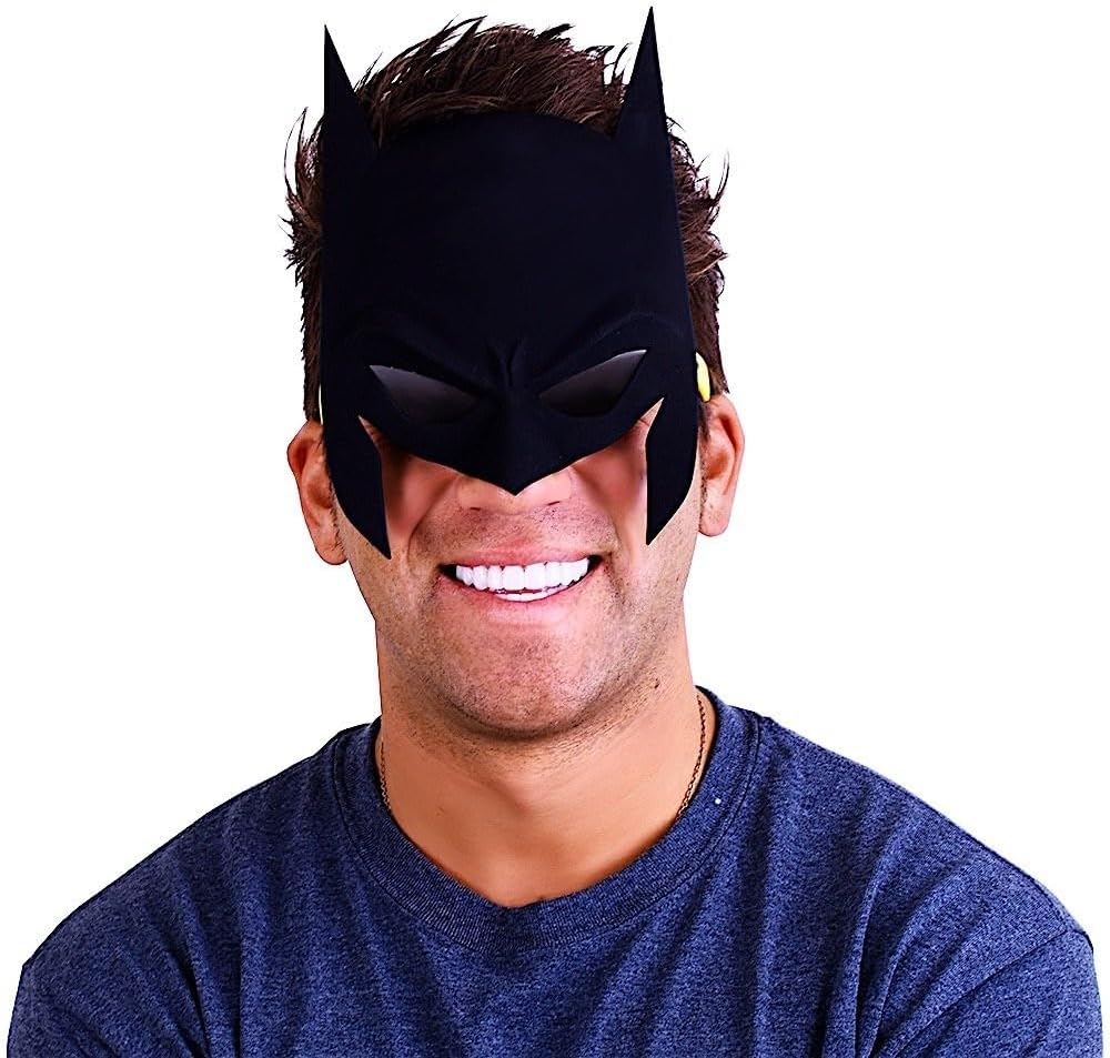 Sun-Staches - Big Characters Batman Full Mask Sunglasses - Image 3