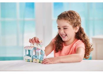 Sylvanian Families - Floating Cloud Rainbow Train - Image 7