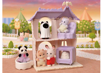Sylvanian Families - Spooky Surprise House - Image 4