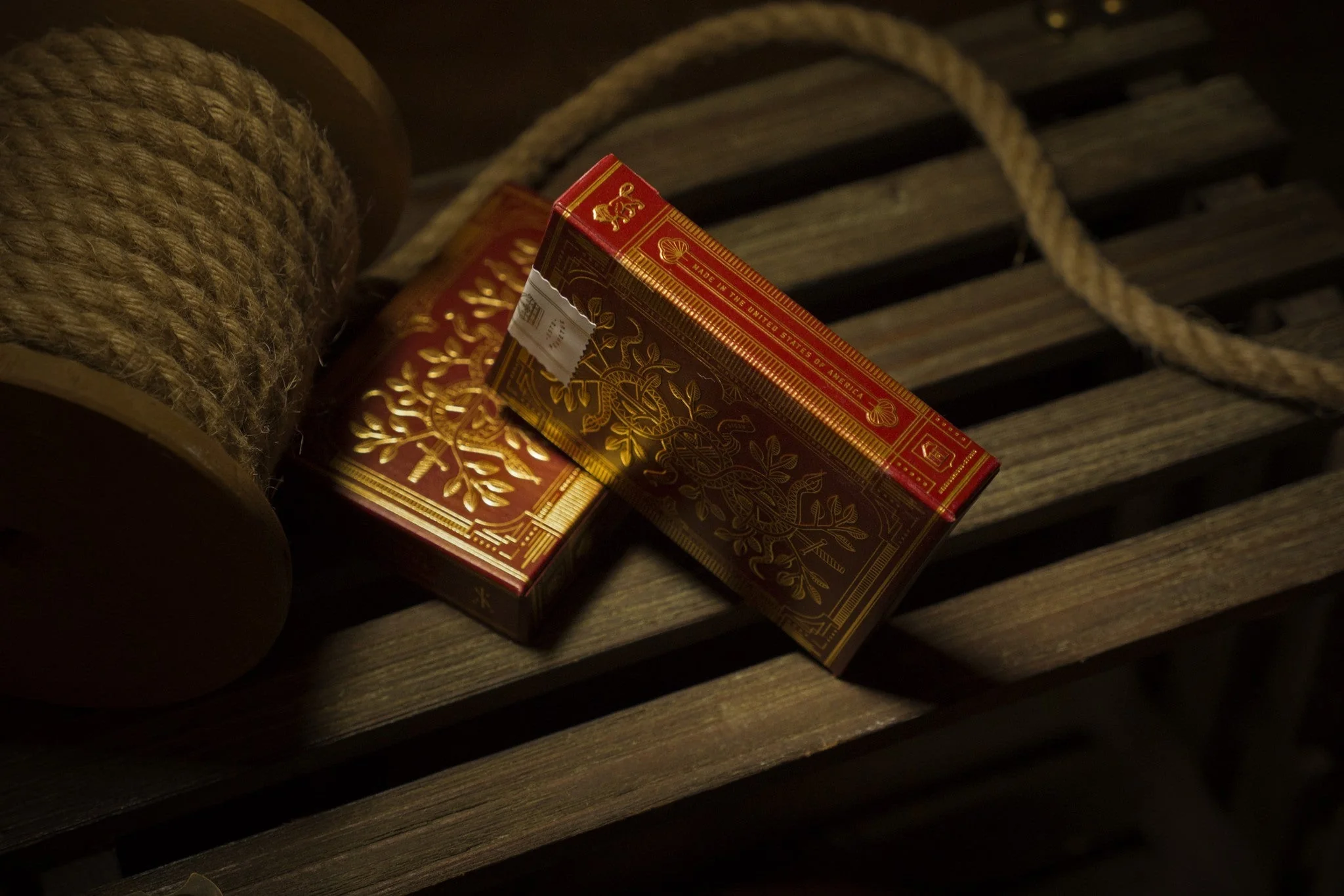 Theory11 Monarch Red Playing Cards Game - Image 3