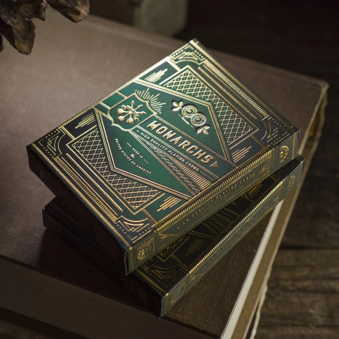 Theory11 Monarch Green Playing Cards - Image 6