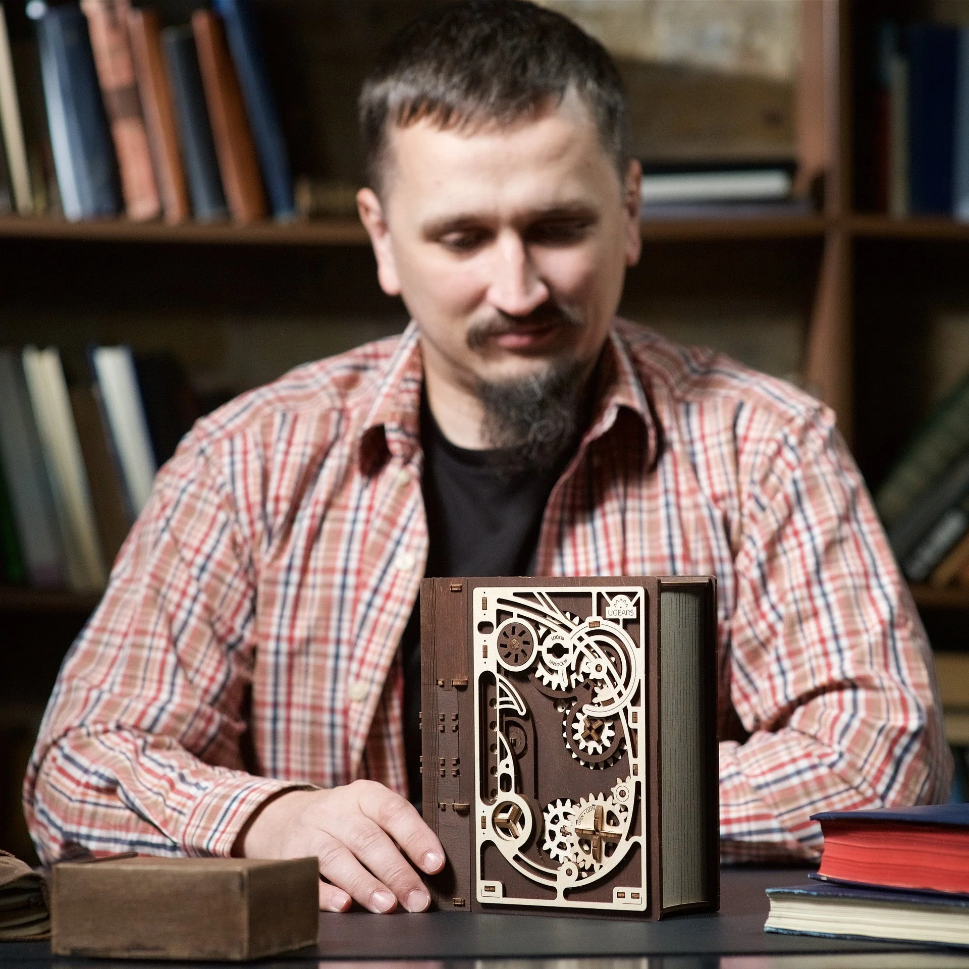 Ugears Book of Secrets - Image 7